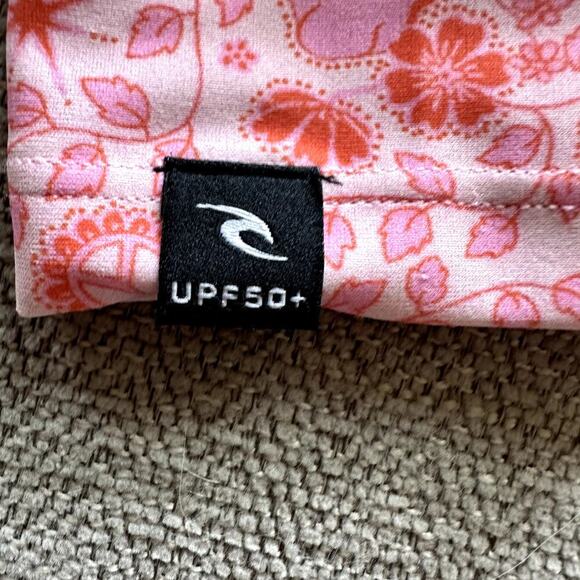 Rip Curl Girls Rash Guard UPF 50 Size 8 XS Long Sleeve Surf Swim Shirt Pink - Picture 5 of 8
